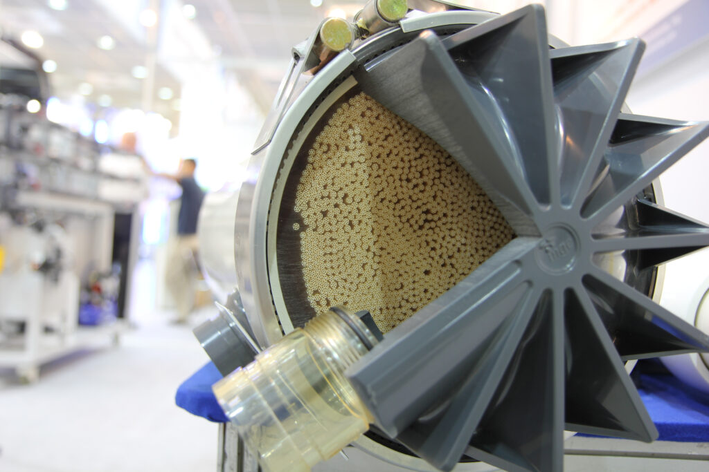 Osmose inverse vs ultrafiltration : quelle technologie choisir selon l'usage ?